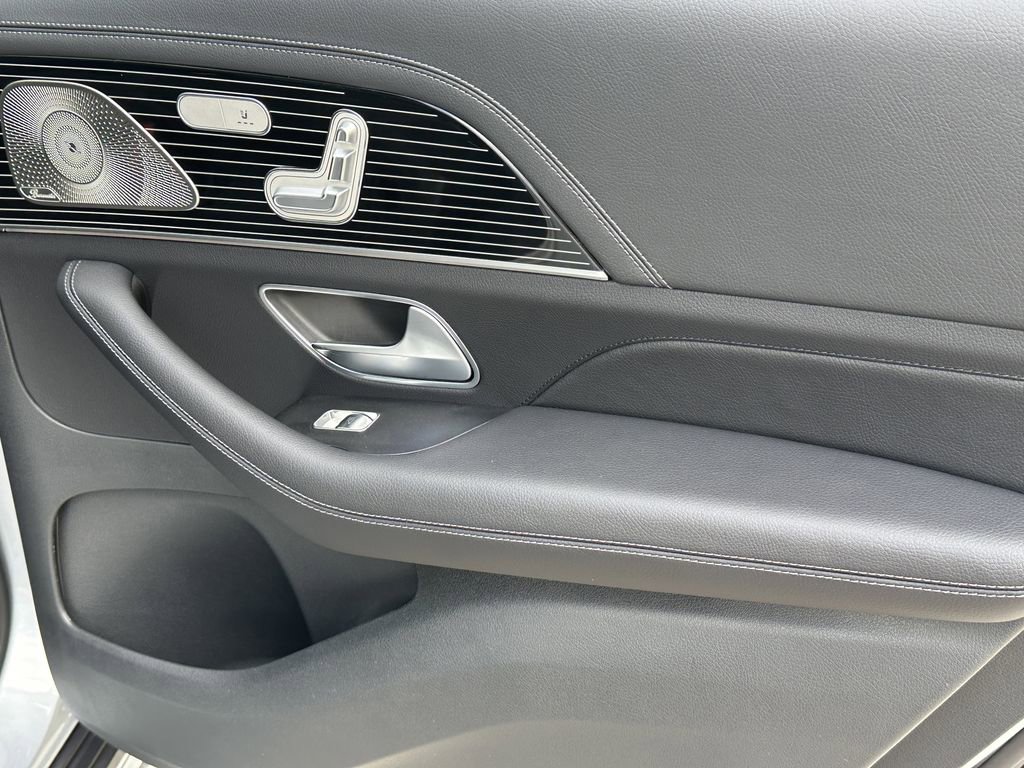 2026 Mercedes-Benz GLS 580 4MATIC