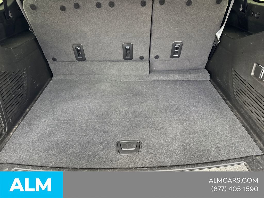 2024 Chevrolet Suburban RST