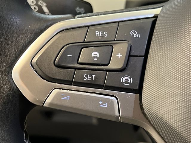 2022 Volkswagen Atlas Cross Sport SE