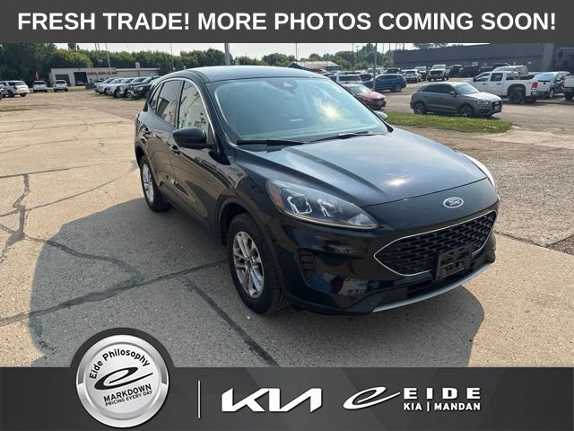 Used 2021 Ford Escape SE w/ Convenience Package