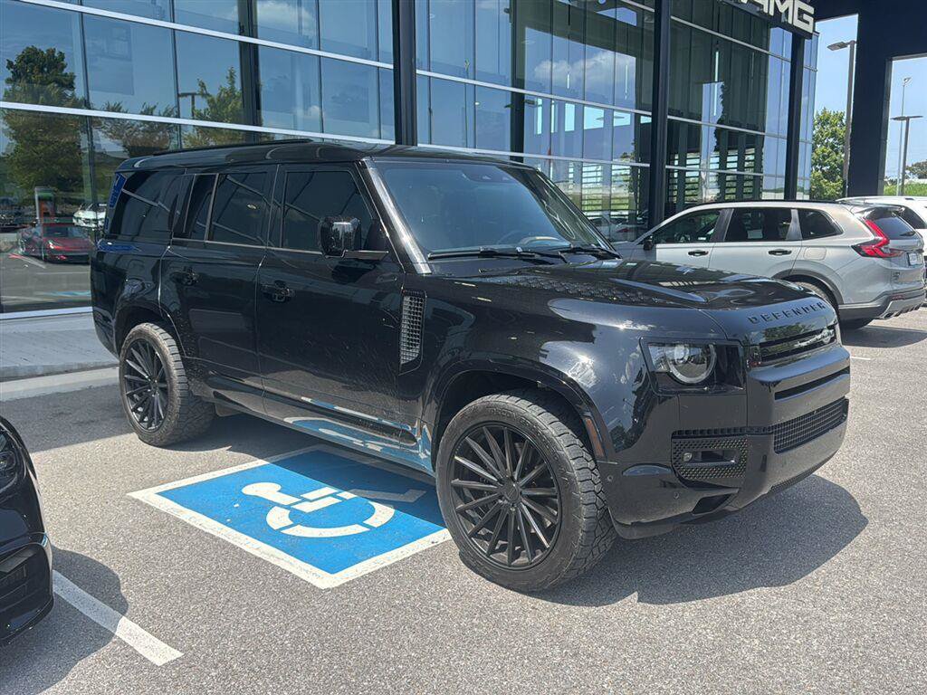 Used 2025 Land Rover Defender 130 V8
