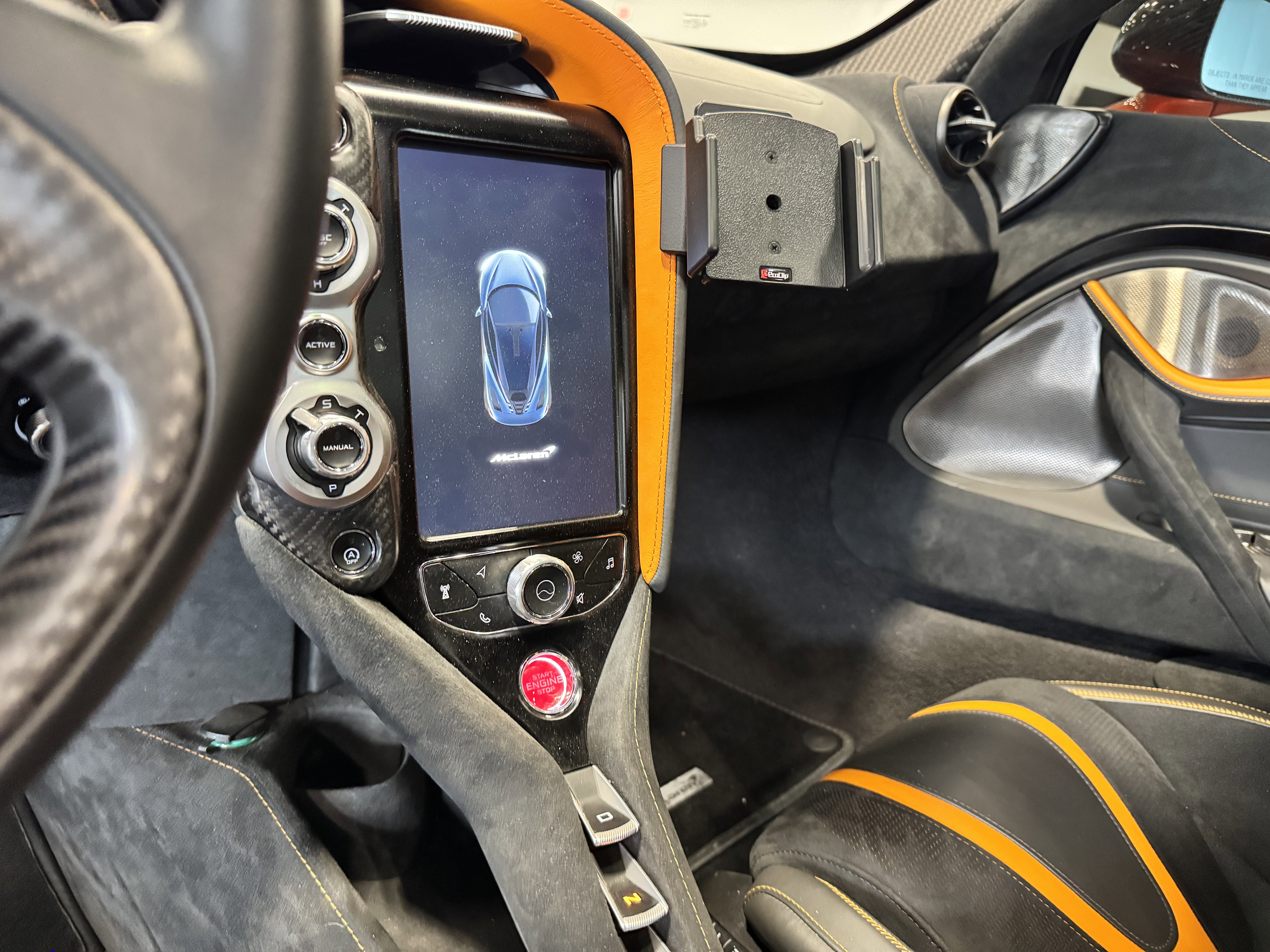 Used 2019 McLaren 720S Performance photo 11