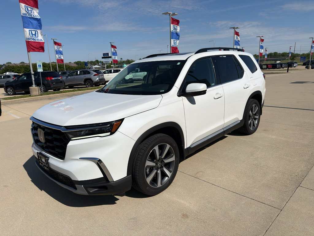 Used 2024 Honda Pilot Touring