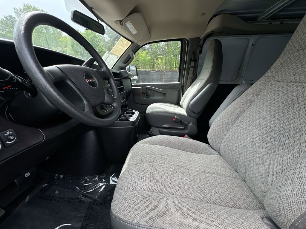 2024 GMC Savana 2500