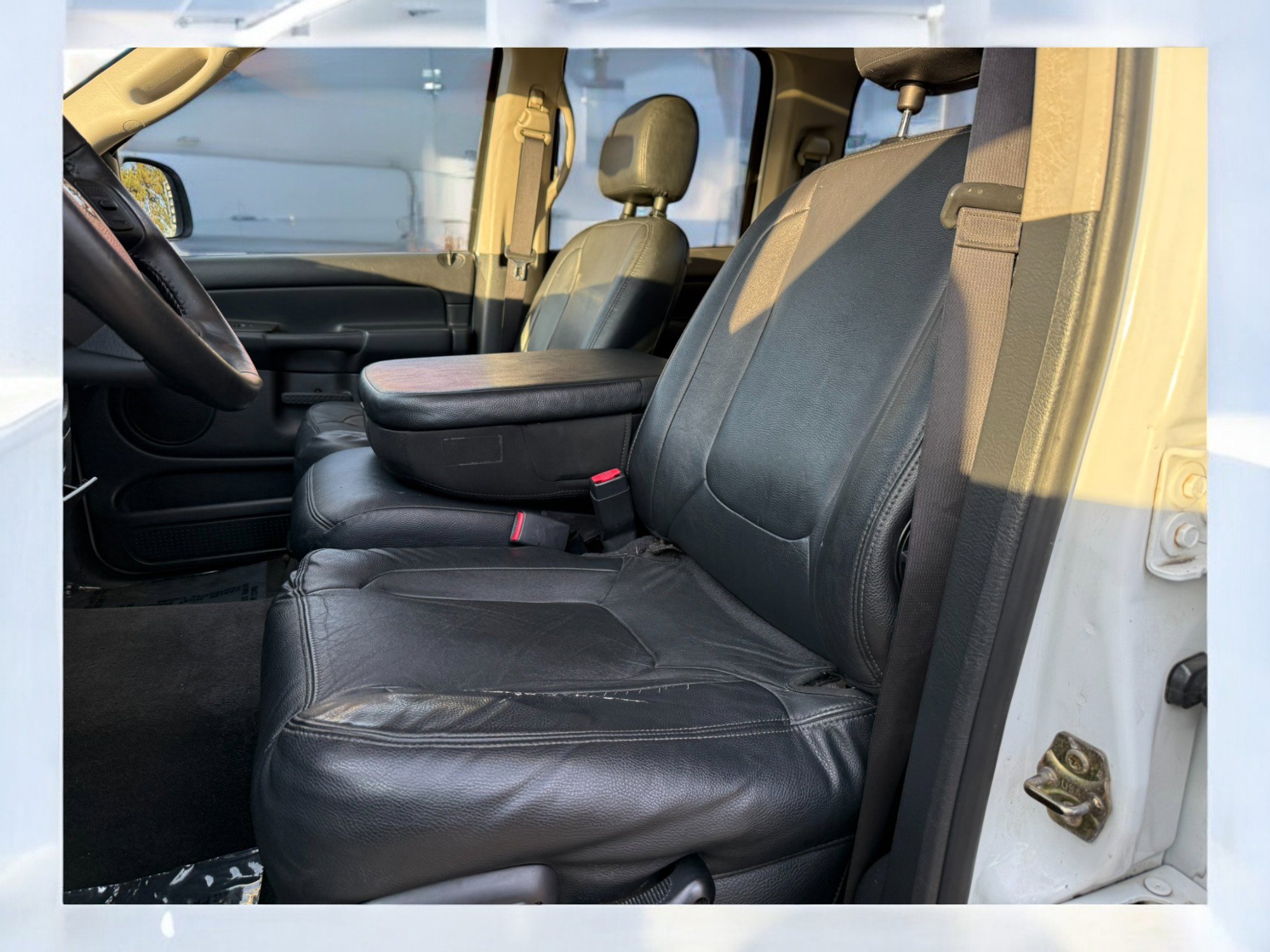 2005 Dodge Ram 1500 Truck SLT