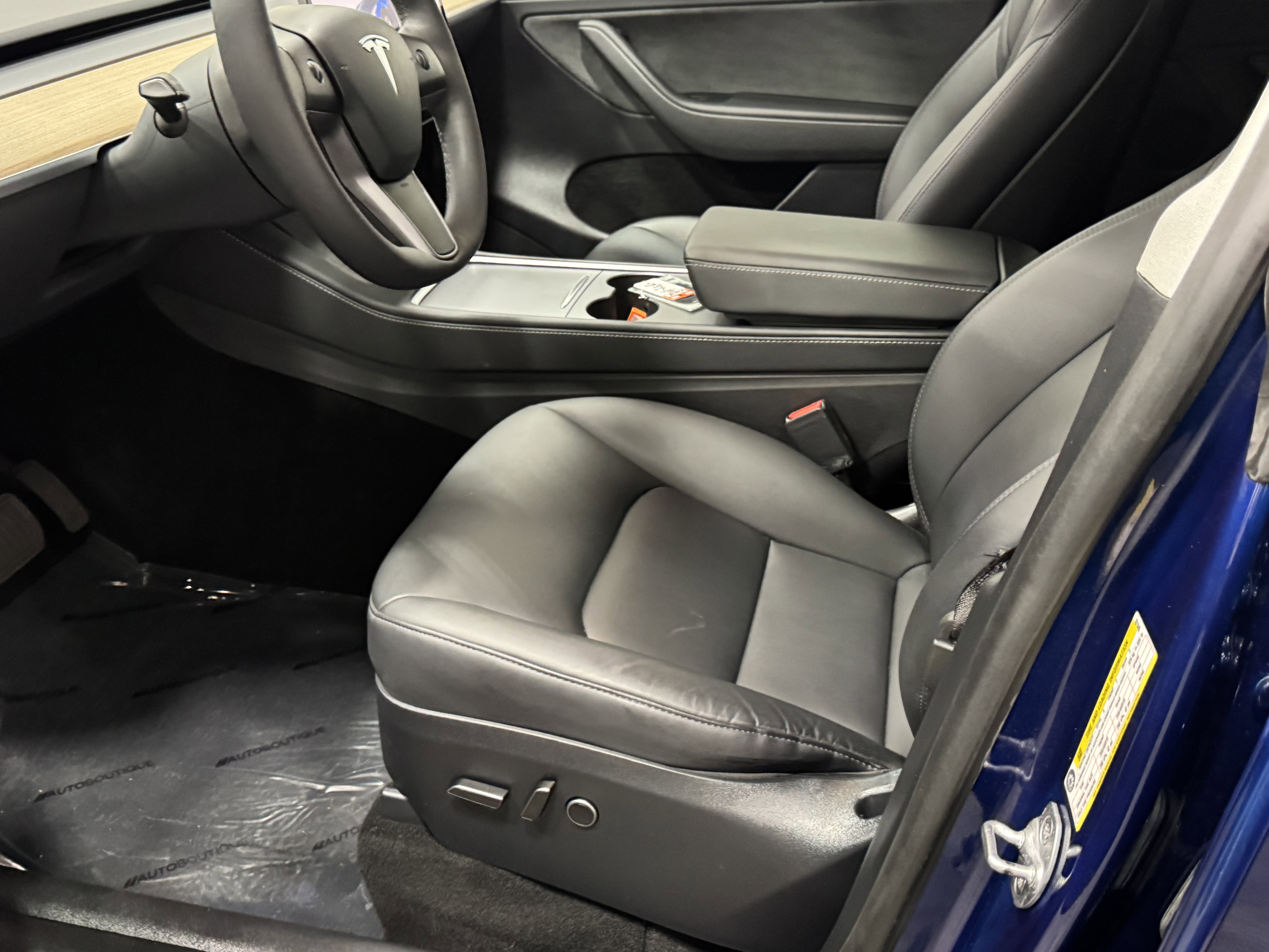 2024 Tesla Model Y Long Range