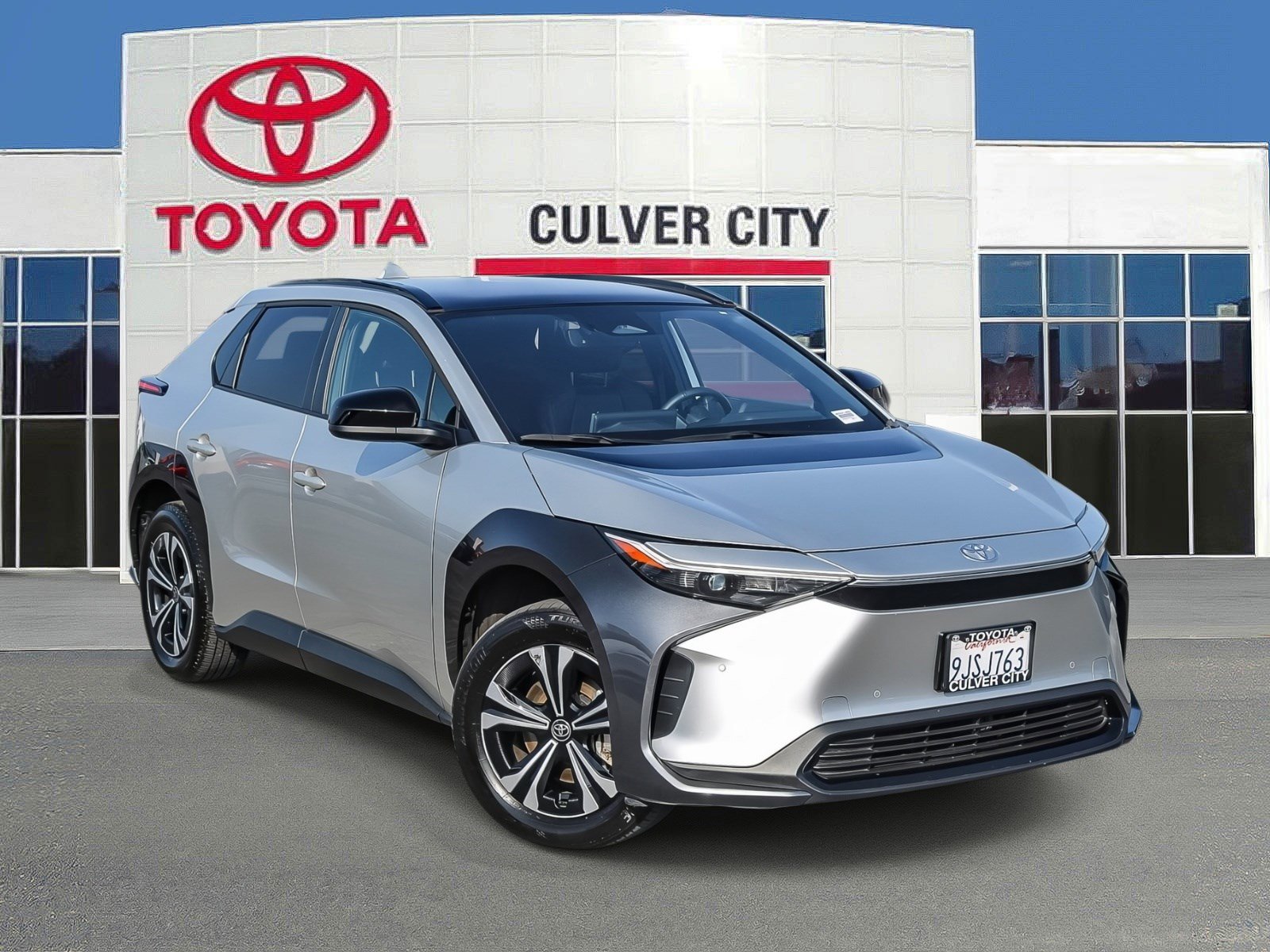 Used 2023 Toyota bZ4X FWD w/ Weather Package