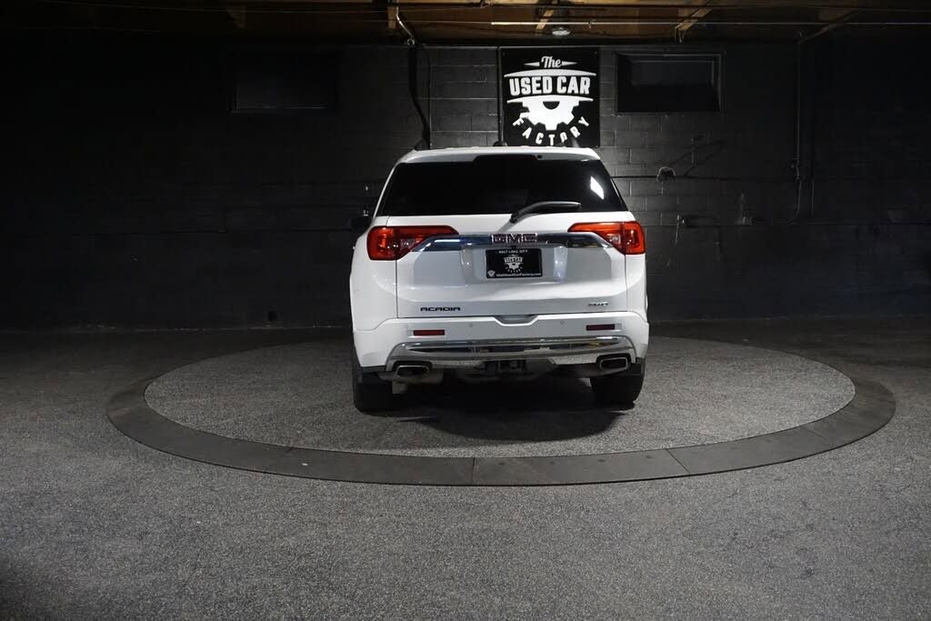 2018 GMC Acadia Denali