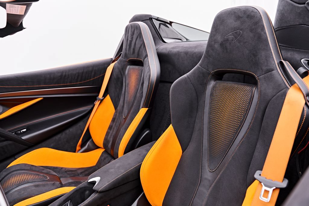 Used 2025 McLaren 750S Spider photo 65