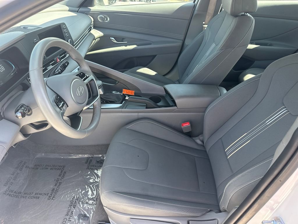 2025 Hyundai Elantra Sport