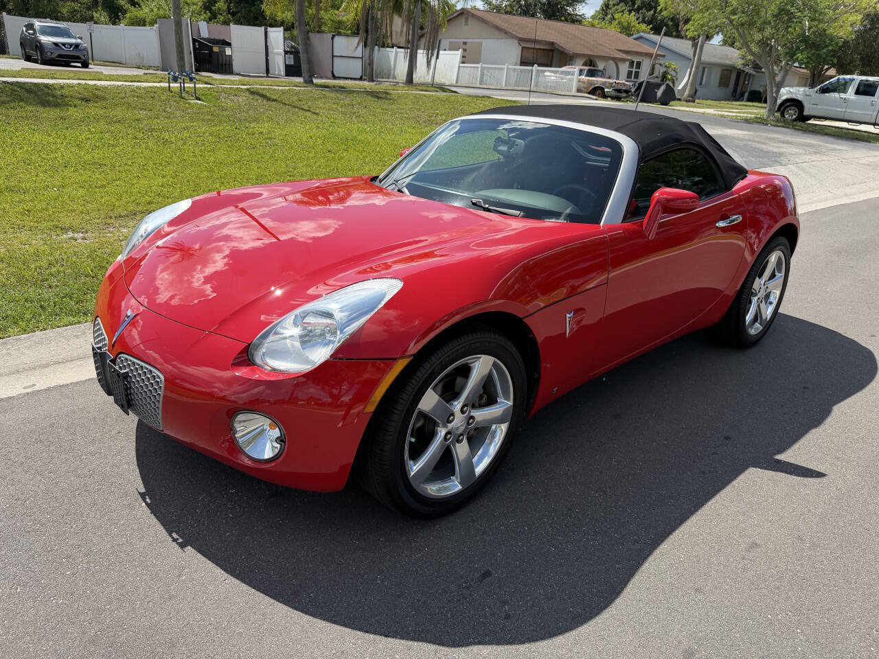 Used 2008 Pontiac Solstice Convertible w/ Preferred Package