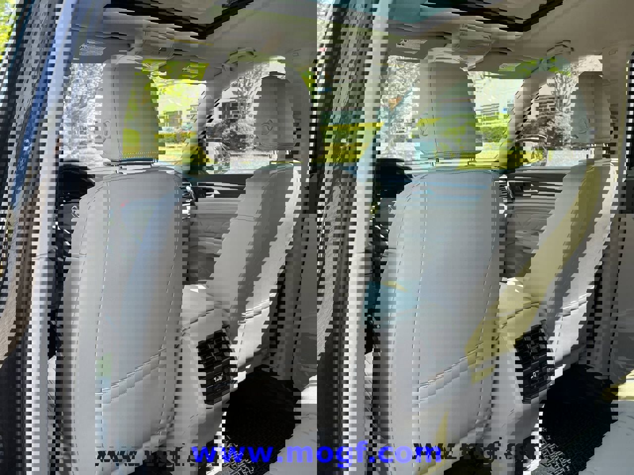 2022 Volkswagen Atlas SE