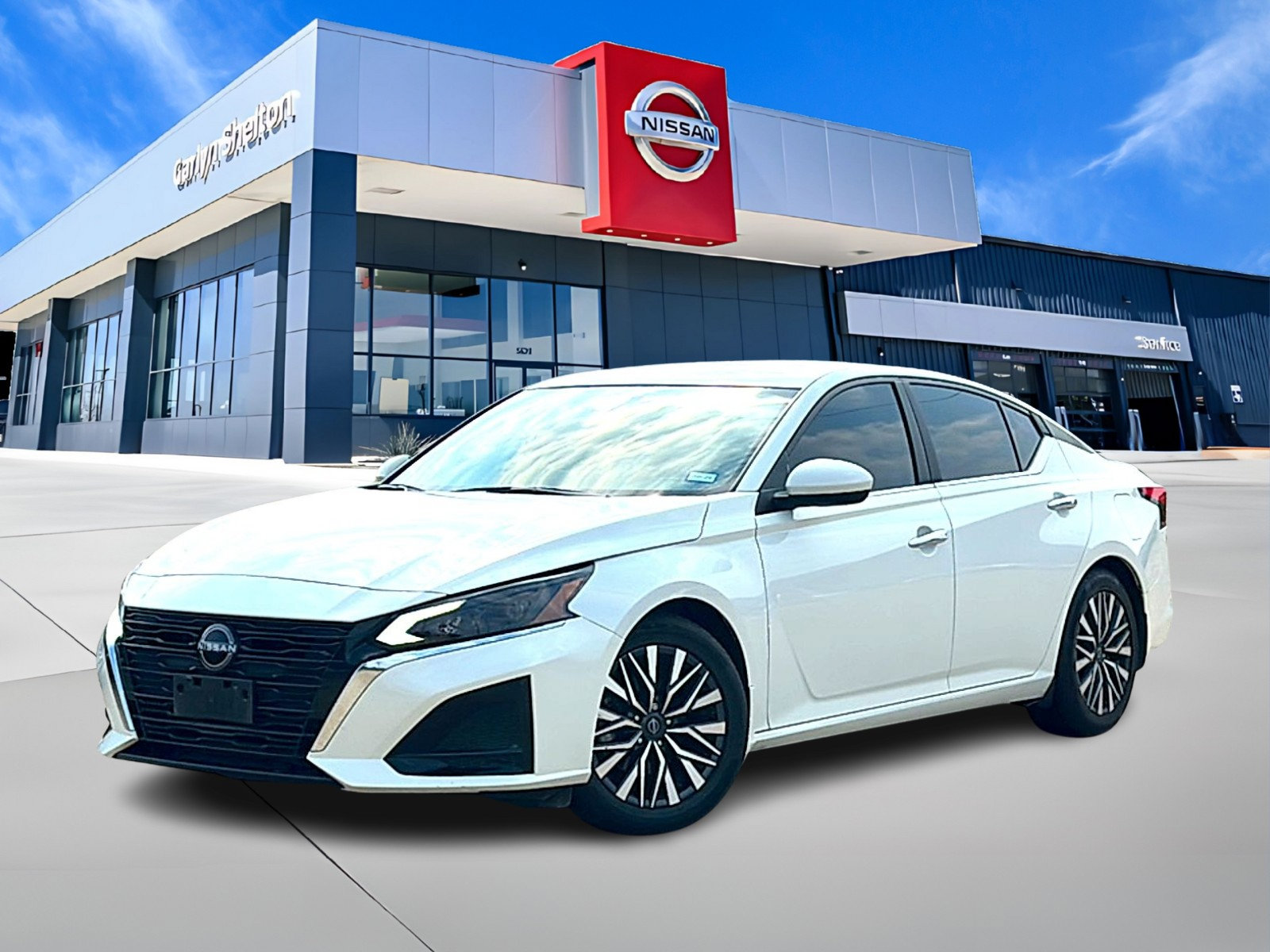 Used 2024 Nissan Altima 2.5 SV w/ SV Premium Package