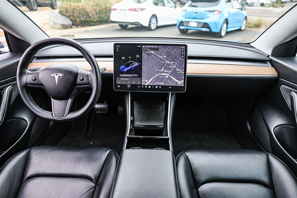 2020 Tesla Model 3 Long Range