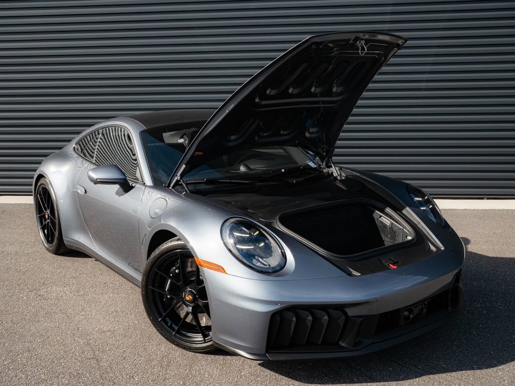 2026 Porsche 911 Carrera GTS