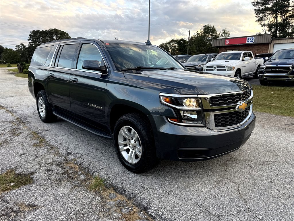 2019 Chevrolet Suburban LT