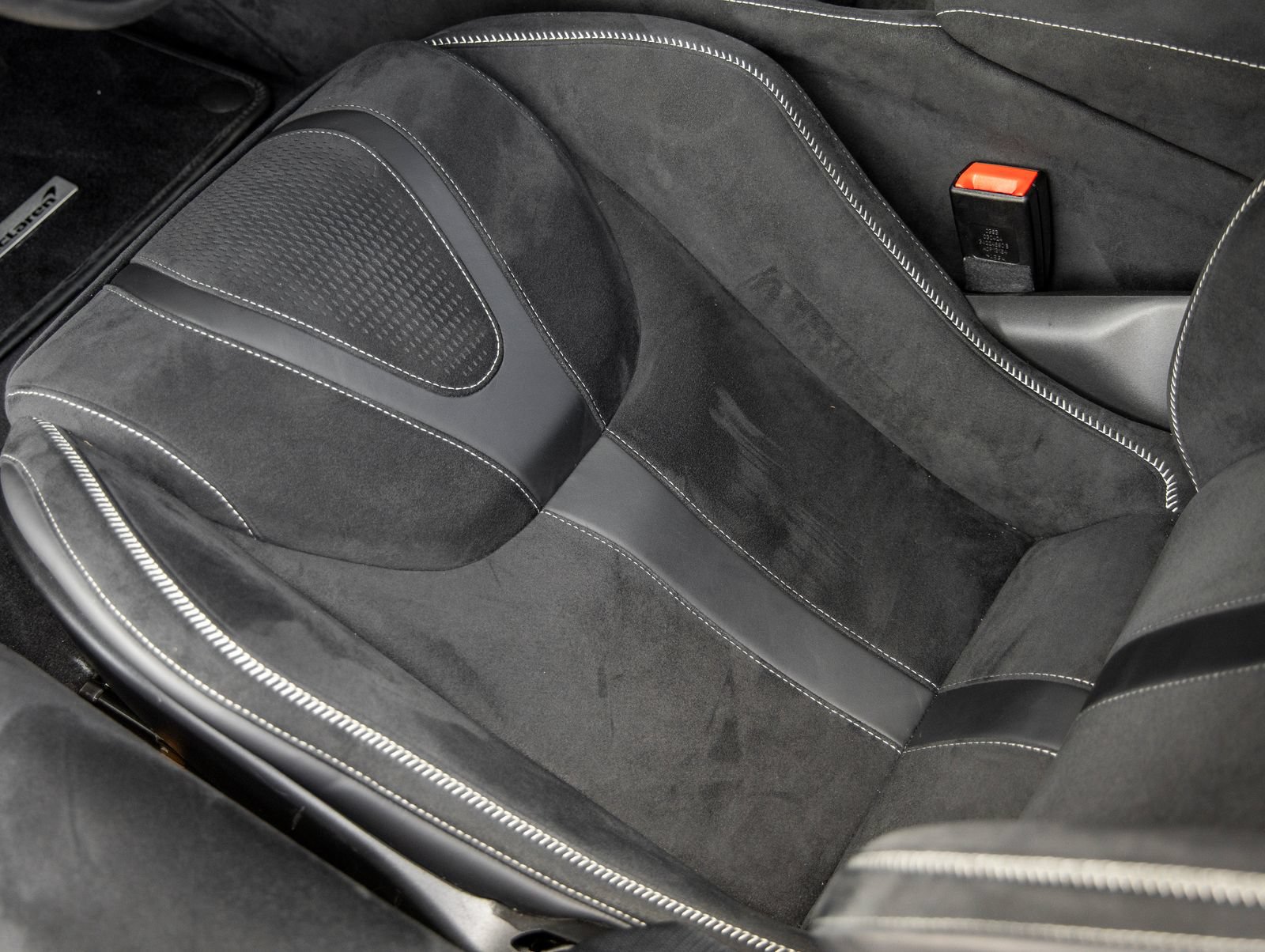 Used 2024 McLaren 750S Spider photo 26