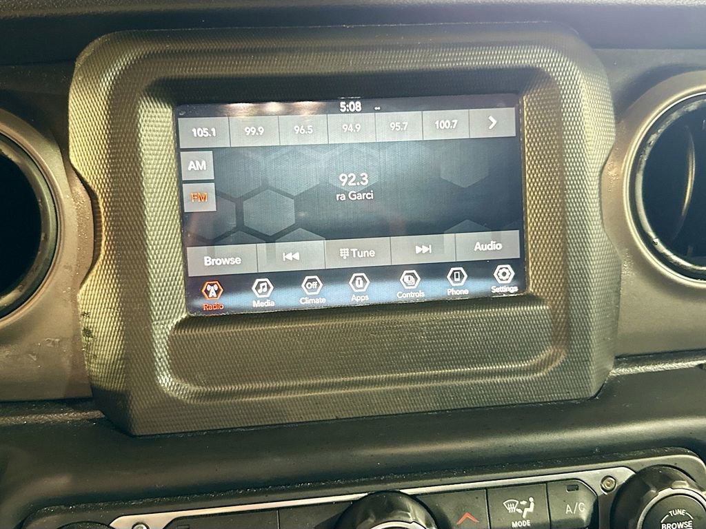 2022 Jeep Gladiator Sport