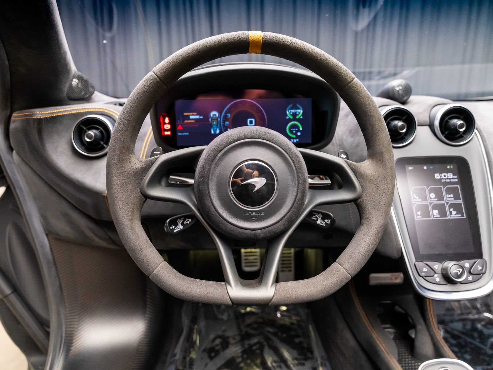 Used 2020 McLaren 600LT Spider photo 45