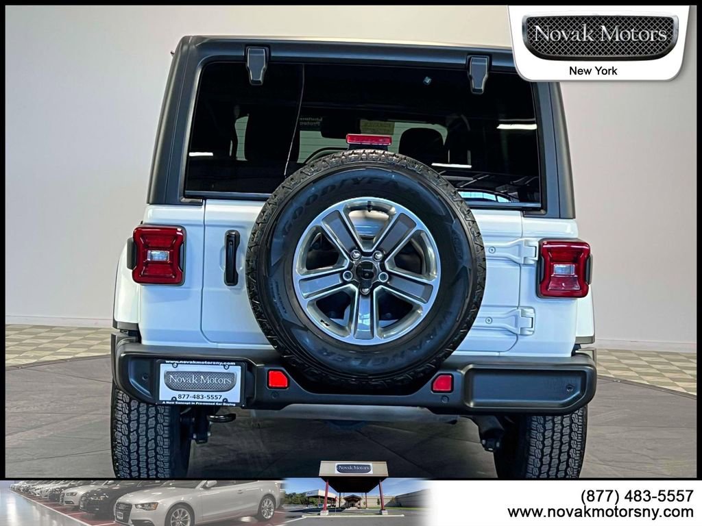 2022 Jeep Wrangler Unlimited Sahara