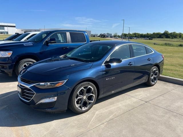 Used 2022 Chevrolet Malibu LT