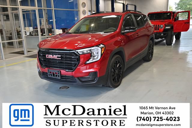 Used 2024 GMC Terrain SLE w/ Driver Convenience Package