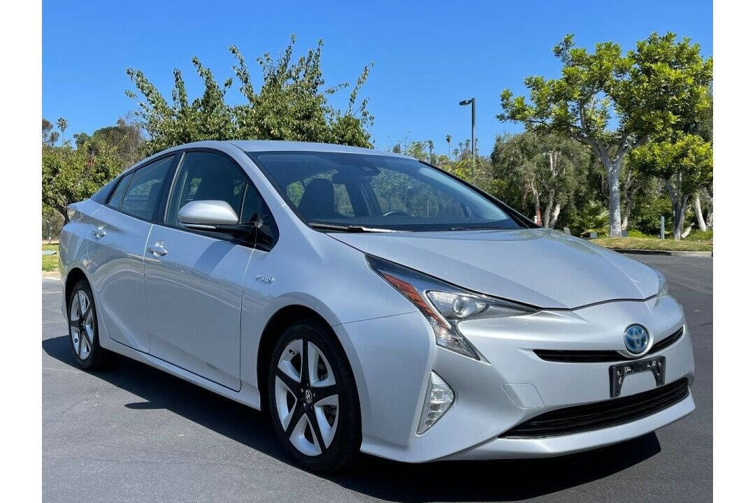 2017 Toyota Prius Four Touring