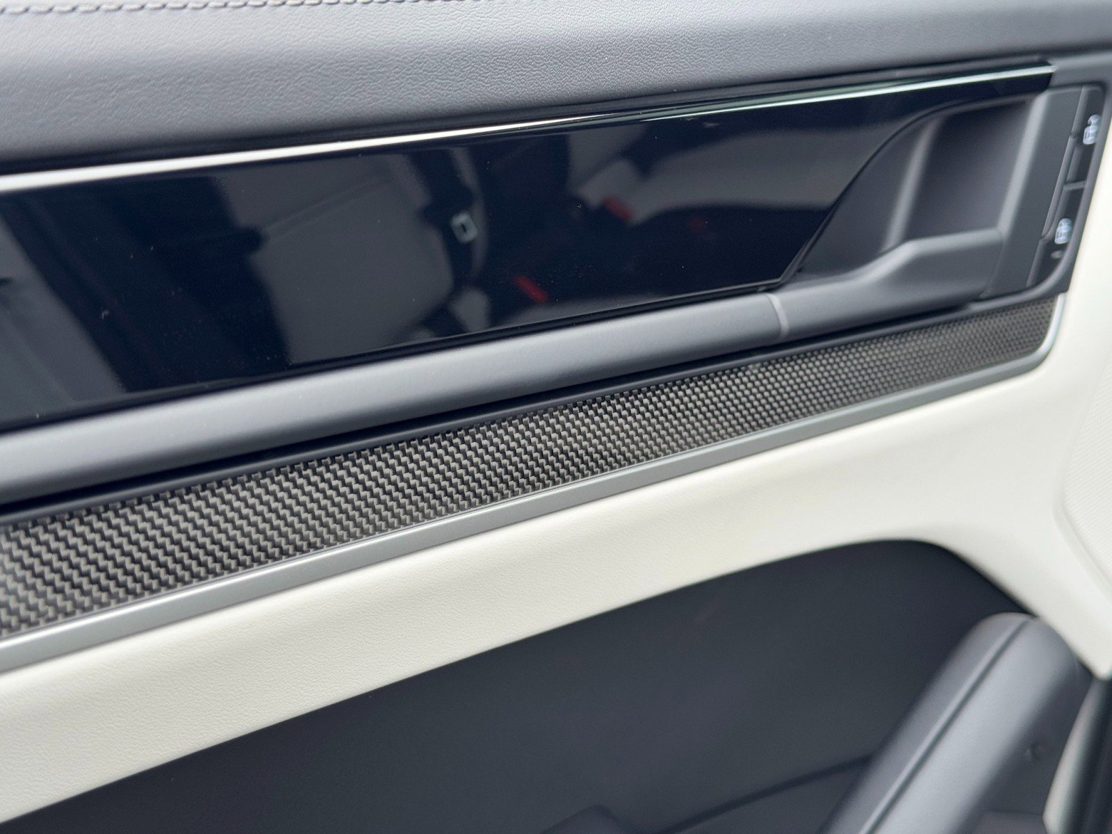 2024 Porsche Cayenne Turbo