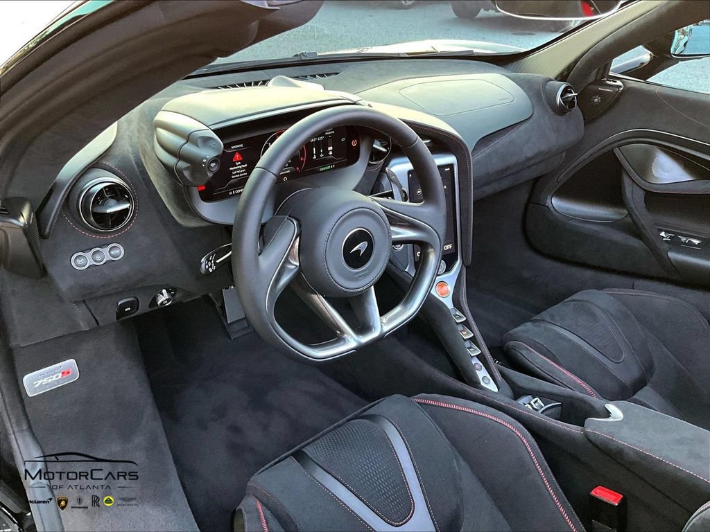 Used 2026 McLaren 750S Spider photo 13