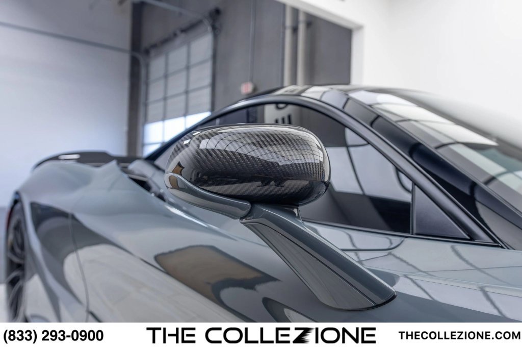 Used 2021 McLaren 765LT photo 44