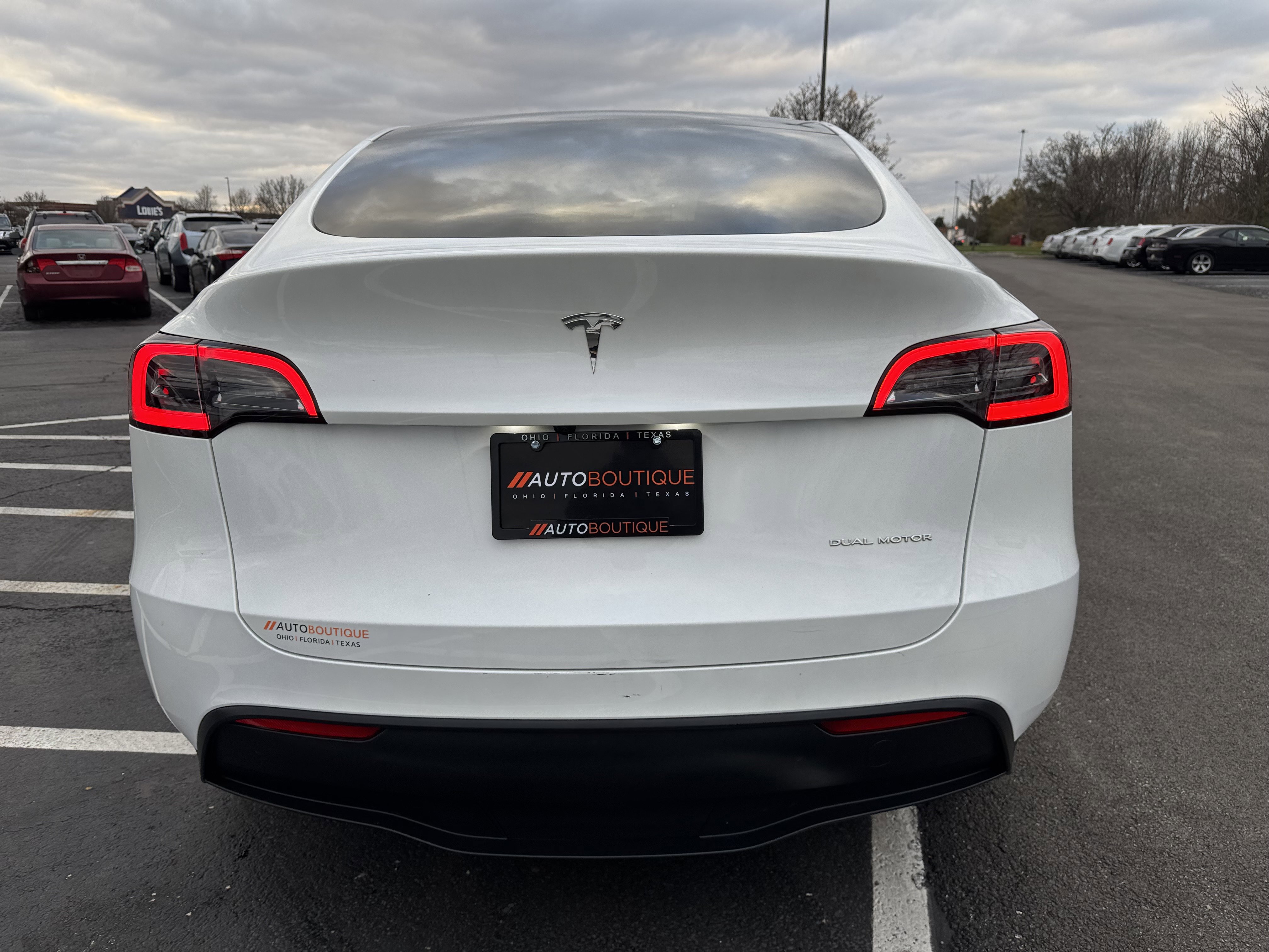 2024 Tesla Model Y Long Range