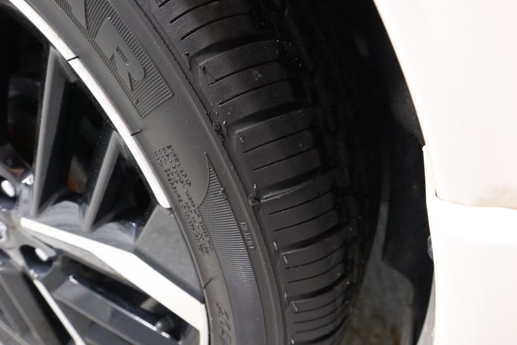 2024 Nissan Versa SR