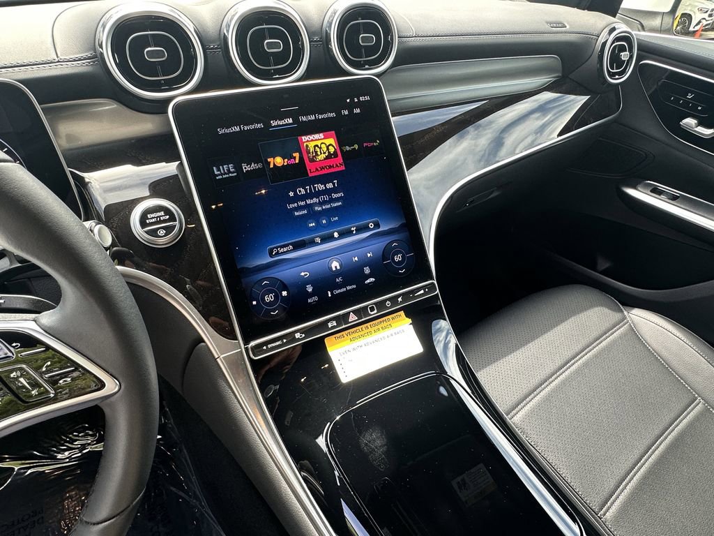 2025 Mercedes-Benz GLC 300 4MATIC