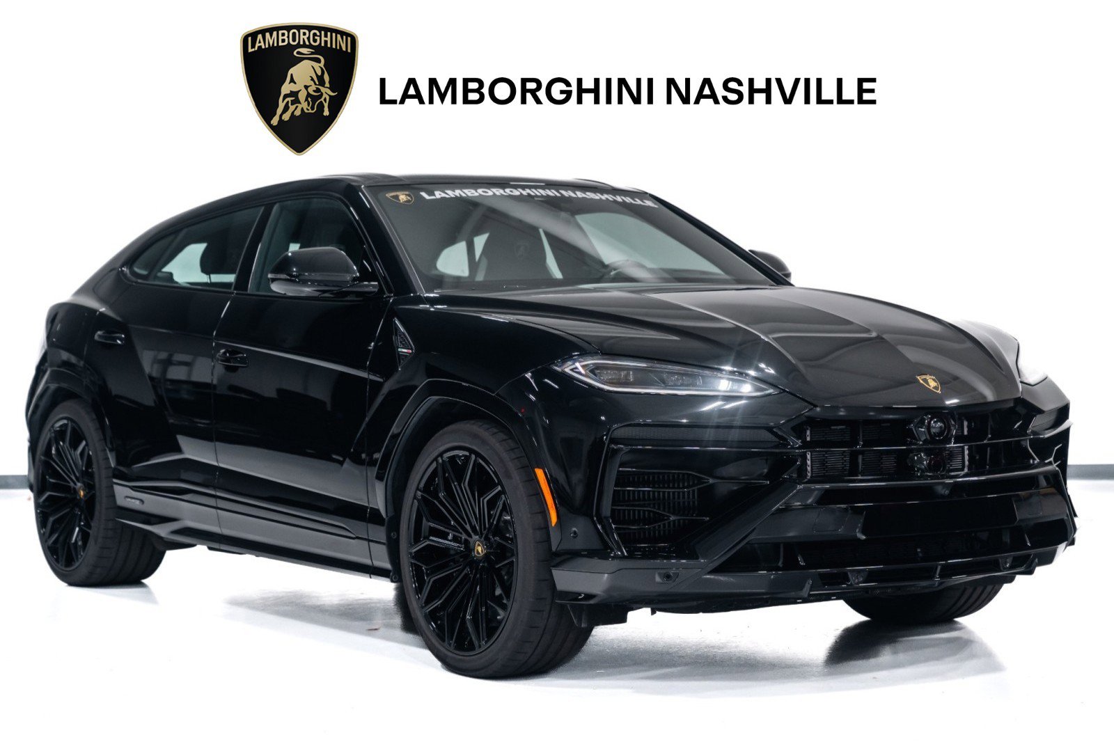 Used 2025 Lamborghini Urus SE