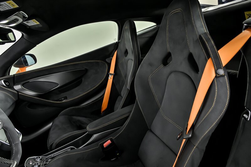Used 2019 McLaren 600LT photo 36