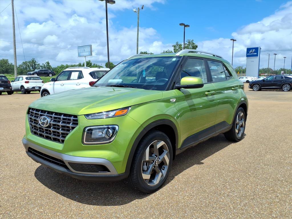 Used 2024 Hyundai Venue SEL
