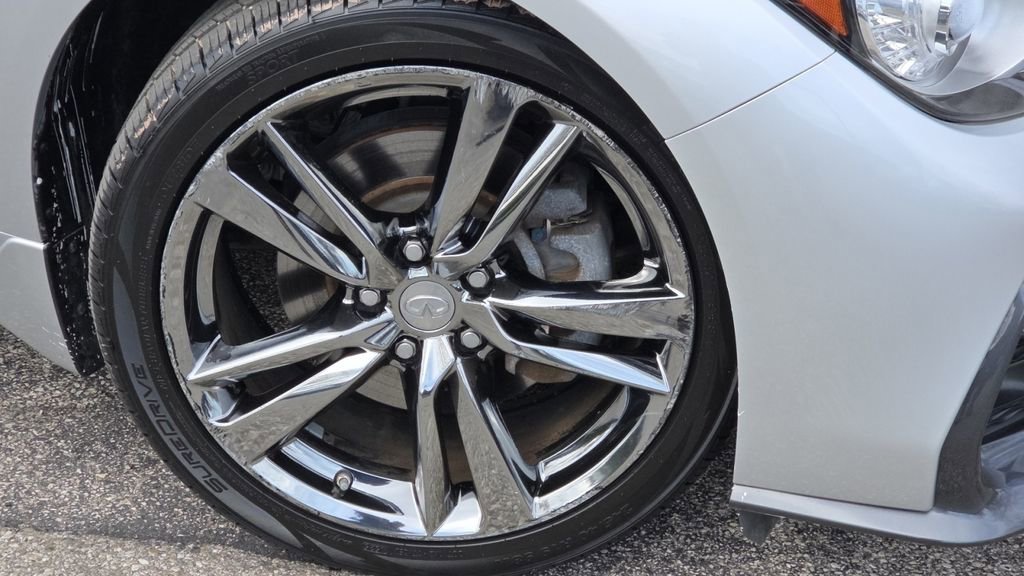 2019 INFINITI Q50 Signature Edition