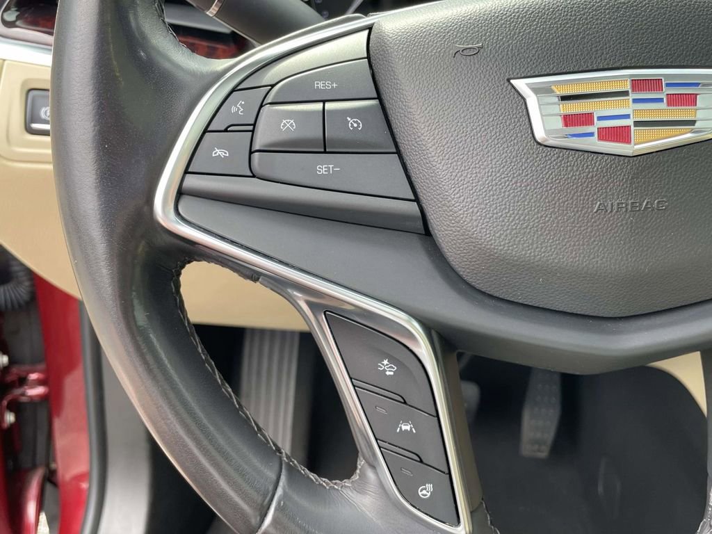 2018 Cadillac XT5 Luxury