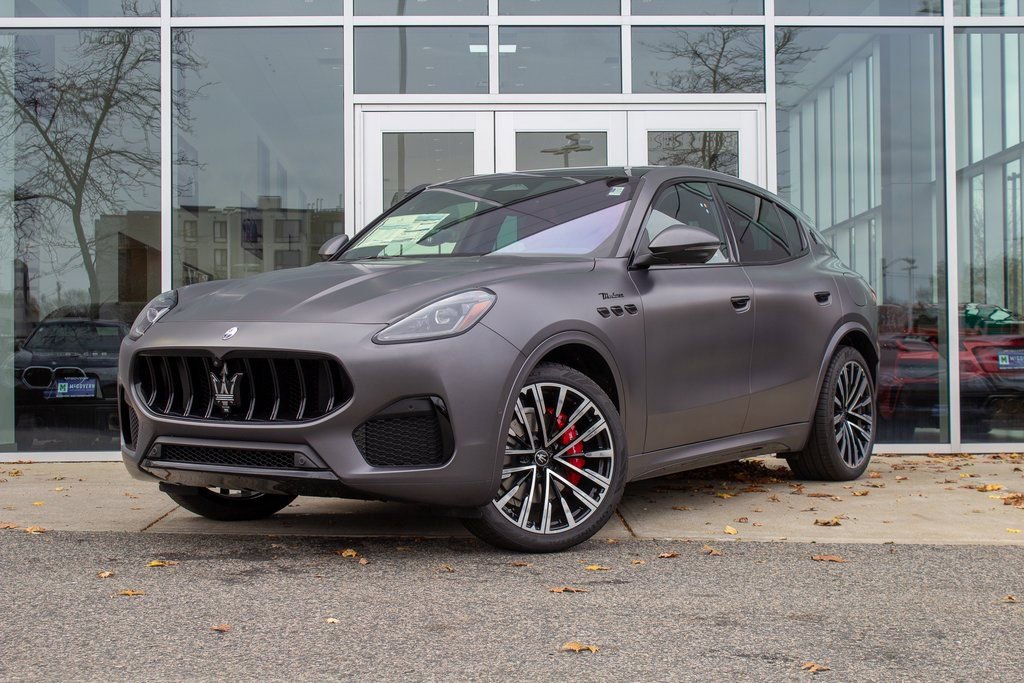 New 2025 Maserati Grecale Modena