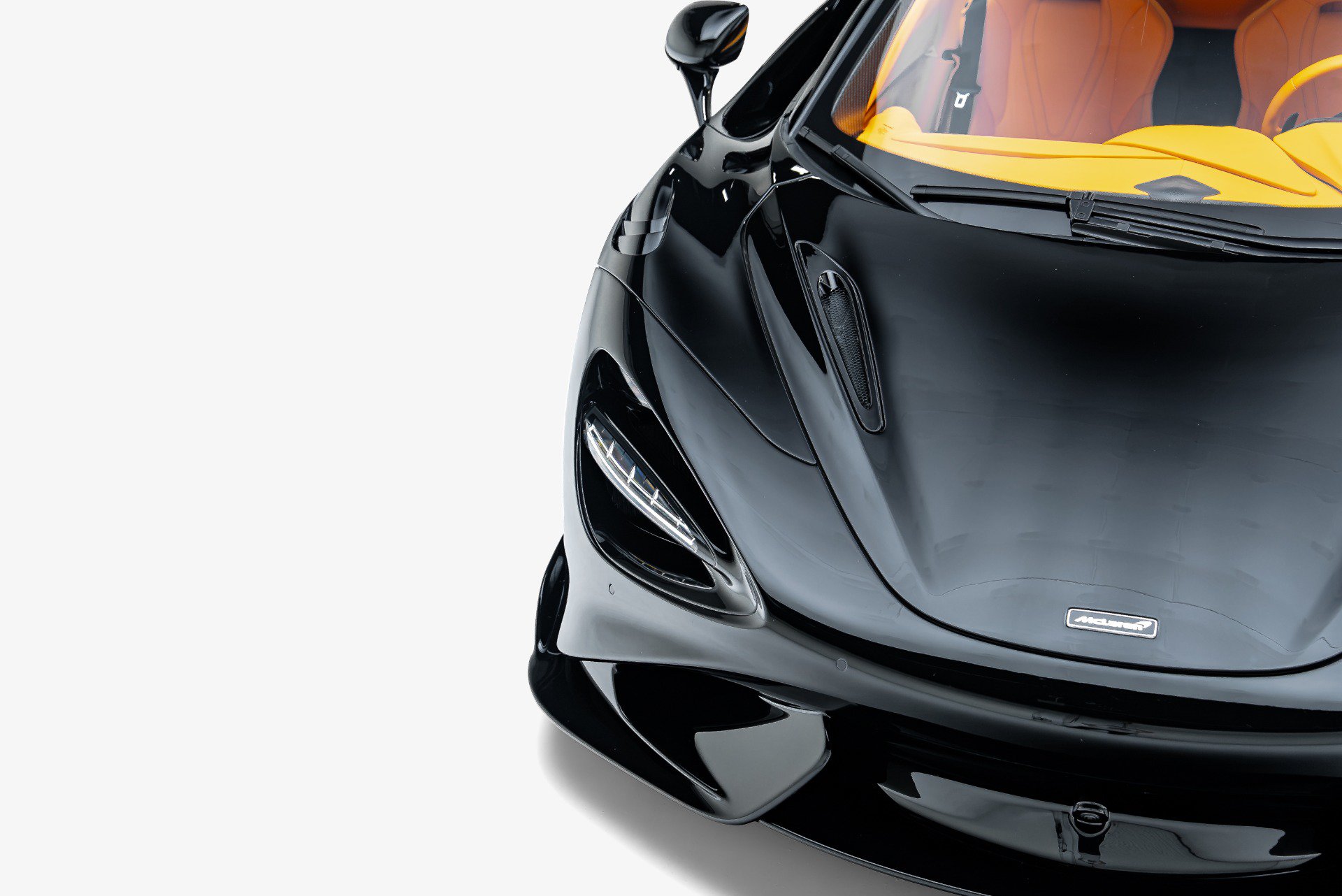 Used 2022 McLaren 765LT photo 34