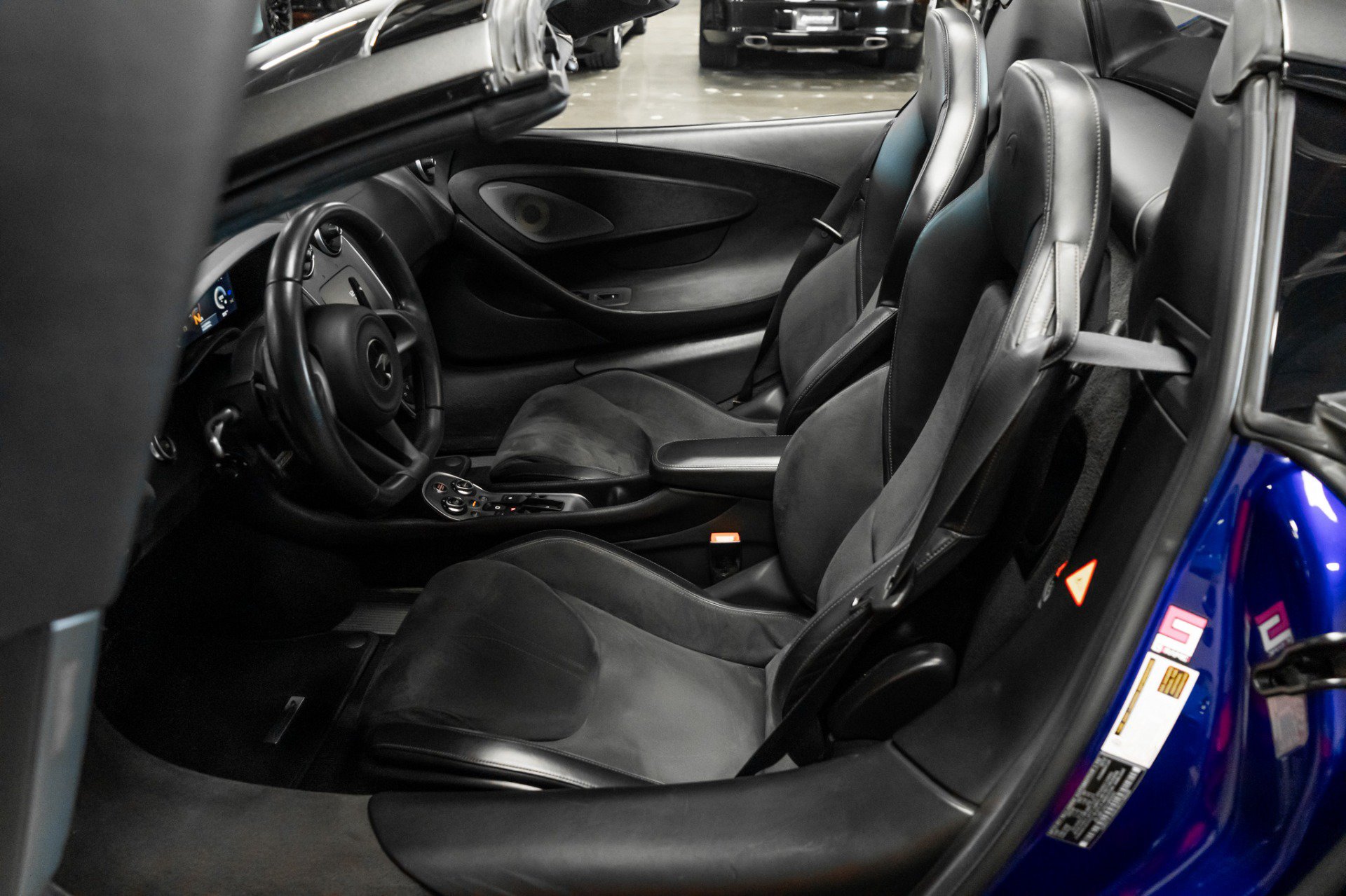Used 2020 McLaren 600LT Spider photo 6