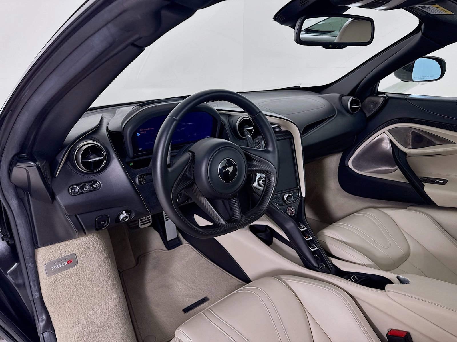 Used 2020 McLaren 720S Spider photo 10