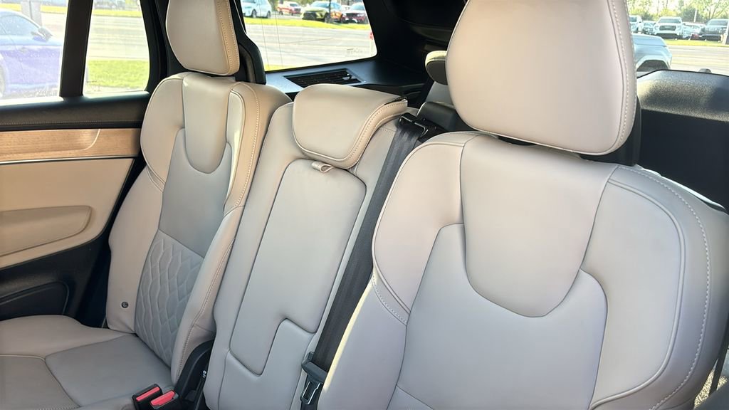 2025 Volvo Xc90 B5 Plus