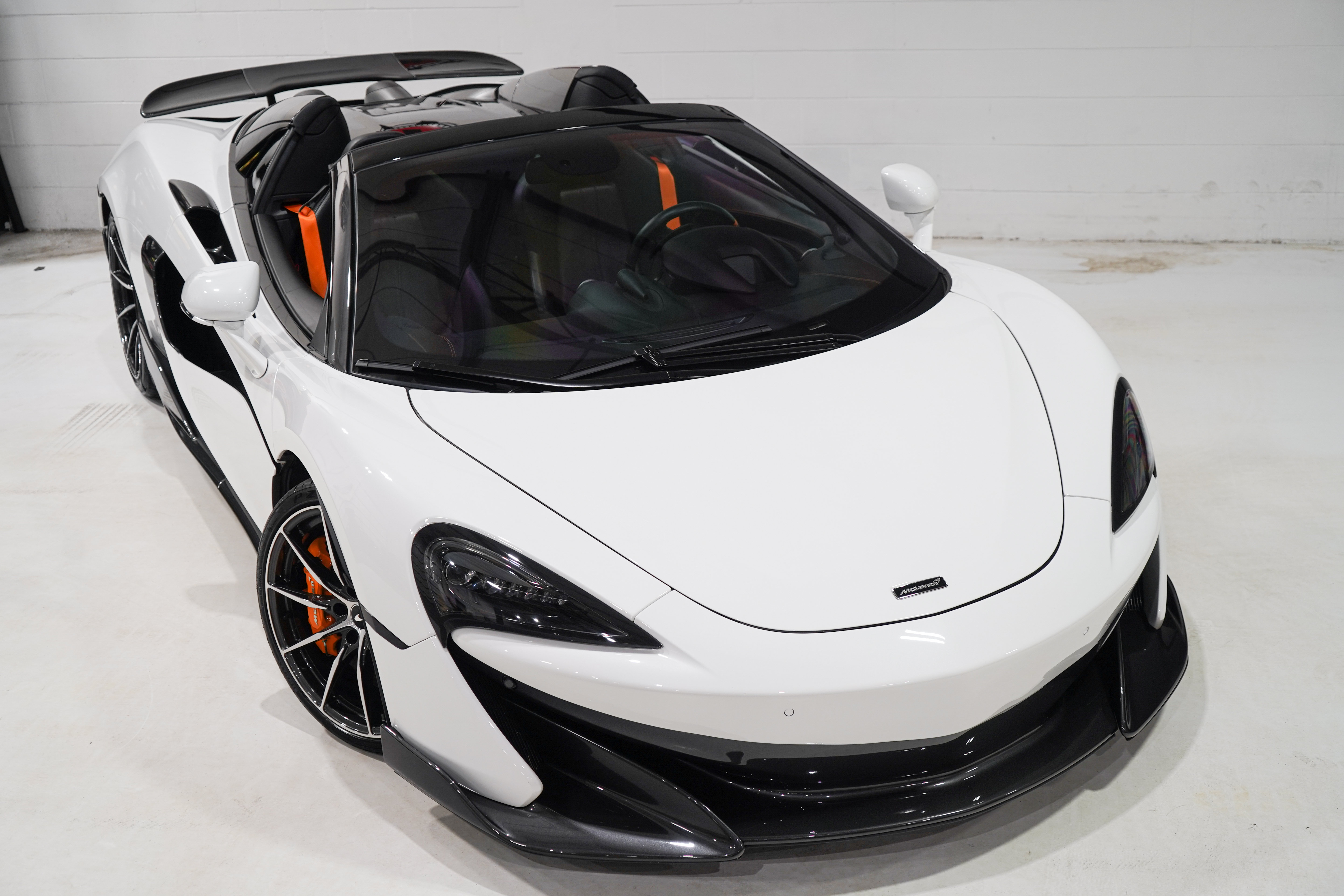 Used 2020 McLaren 600LT Spider photo 29