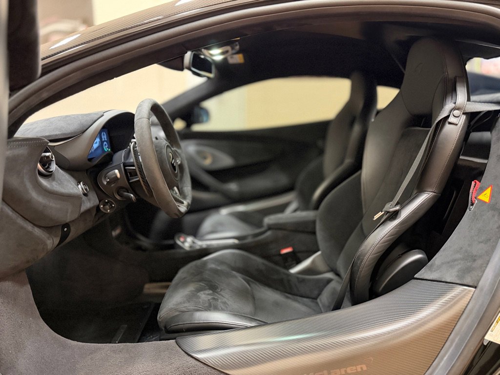 Used 2019 McLaren 600LT photo 24