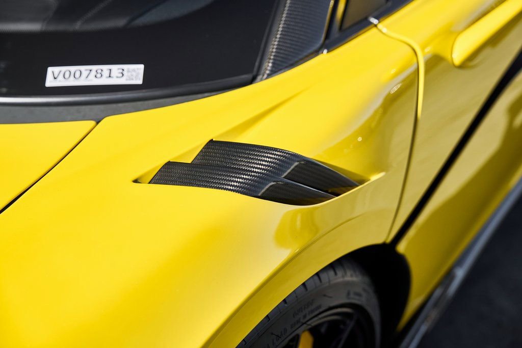 Used 2019 McLaren 600LT photo 8