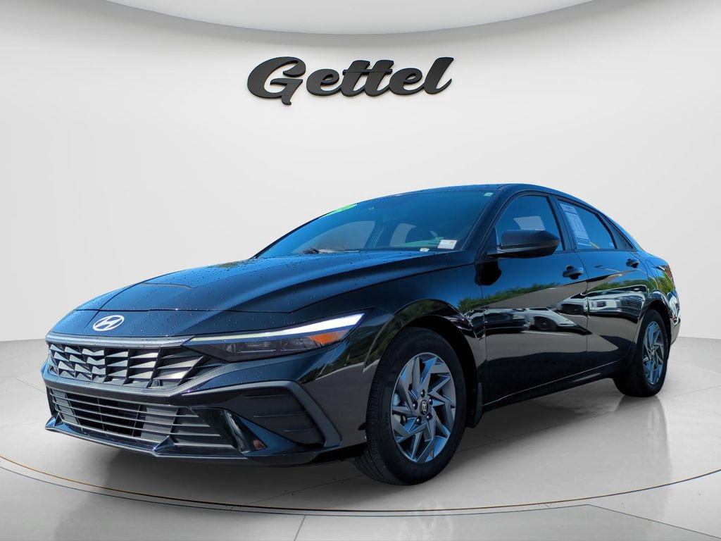 Certified 2024 Hyundai Elantra SEL