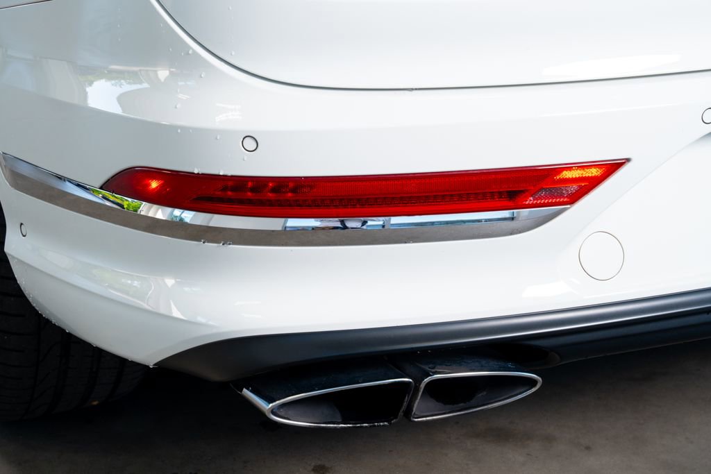 2021 Bentley Bentayga Plug-In Hybrid