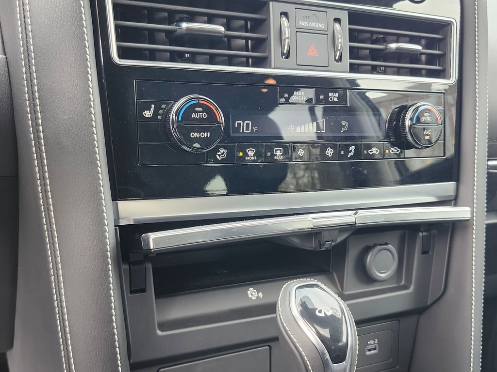 2022 INFINITI Qx80 Premium Select