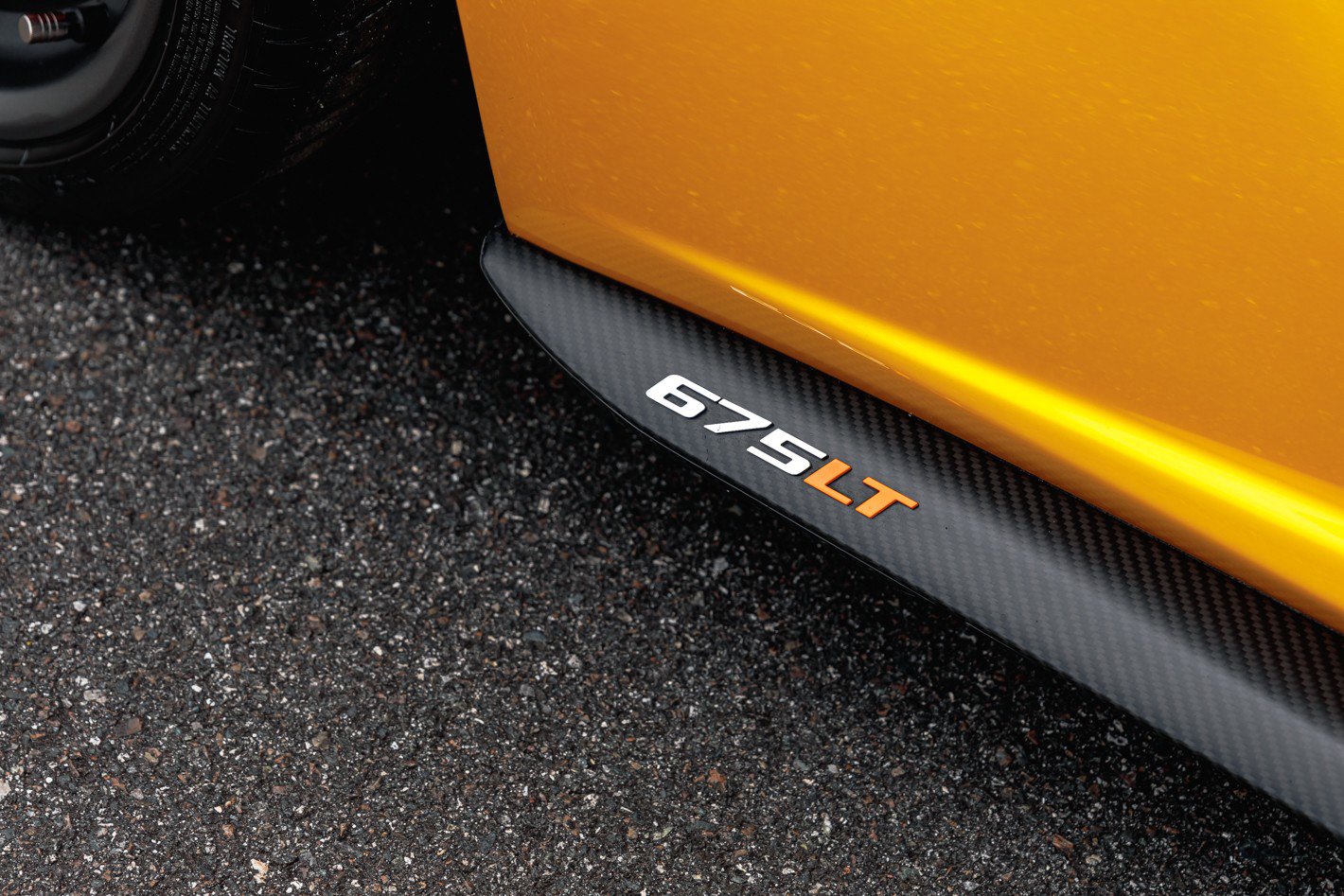 Used 2016 McLaren 675LT Coupe photo 39